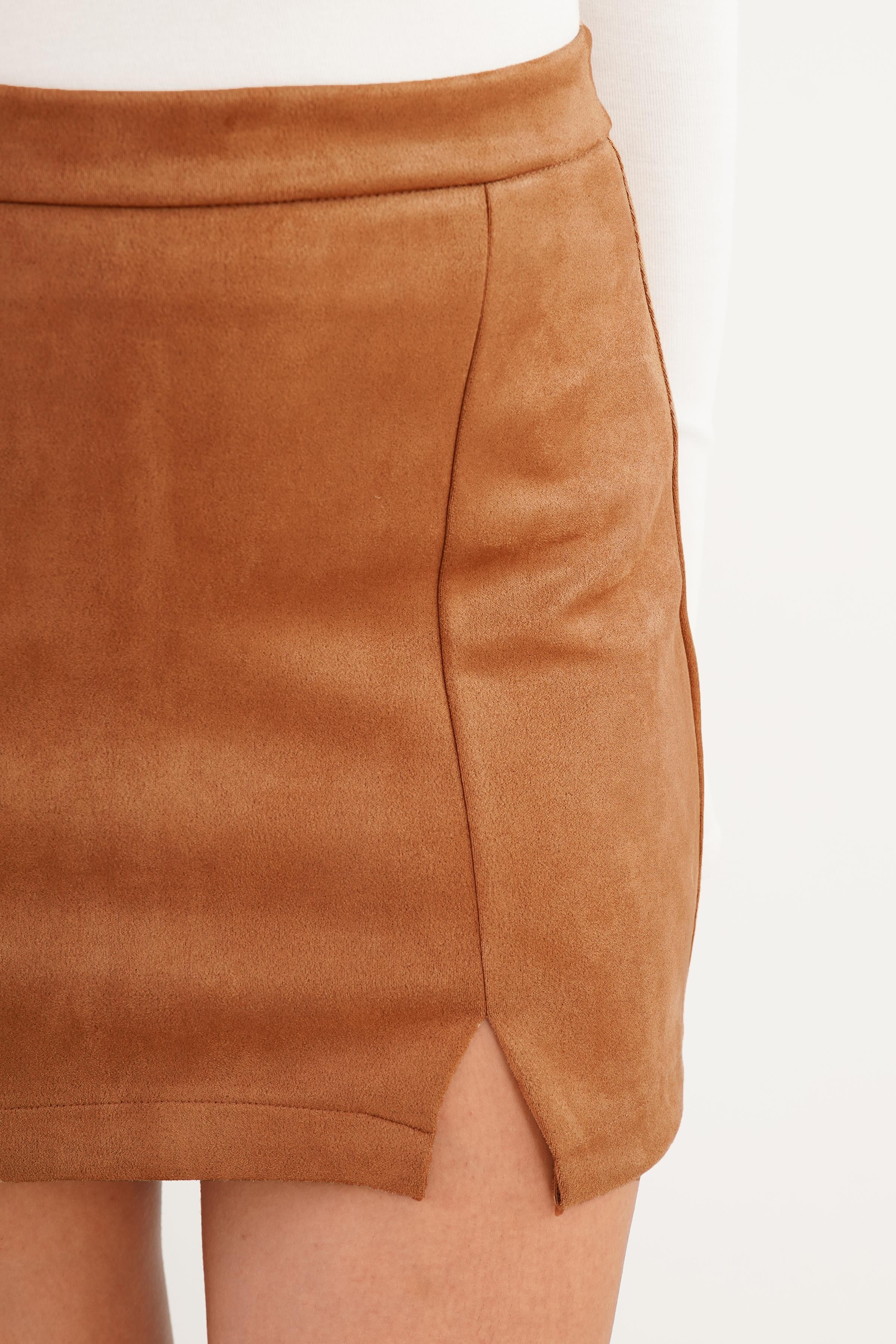 Mini Yırtmaçlı Toptan Kısa Süet Etek Stok Kodu 4851-TABA -